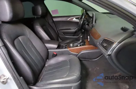 2015 Audi A6 Premium z USA, uszkodzony, nr VIN WAUCFAFC9FN015883